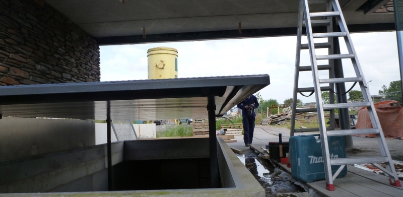 Autolift met parapludak